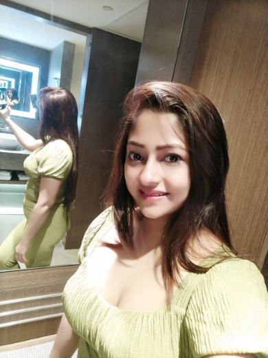 Call Girls in Royal Plaza Hotel