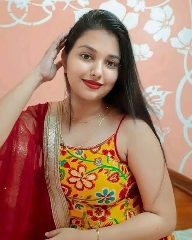 Call Girls service in Royal Plaza Hotel